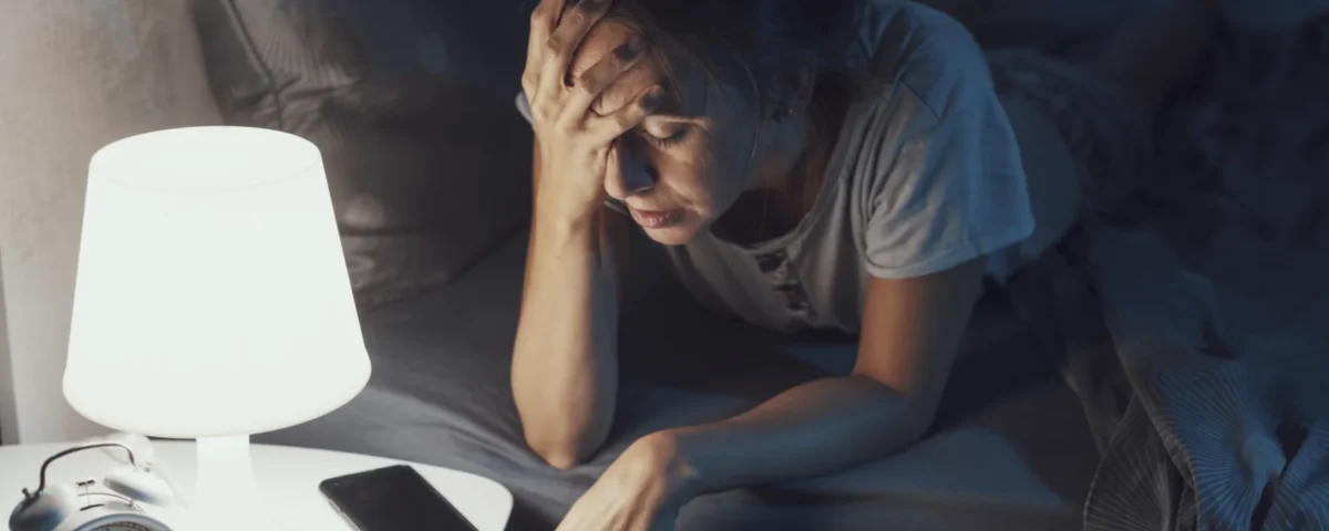 Femme insomnie ameliorer sommeil solutions naturelles