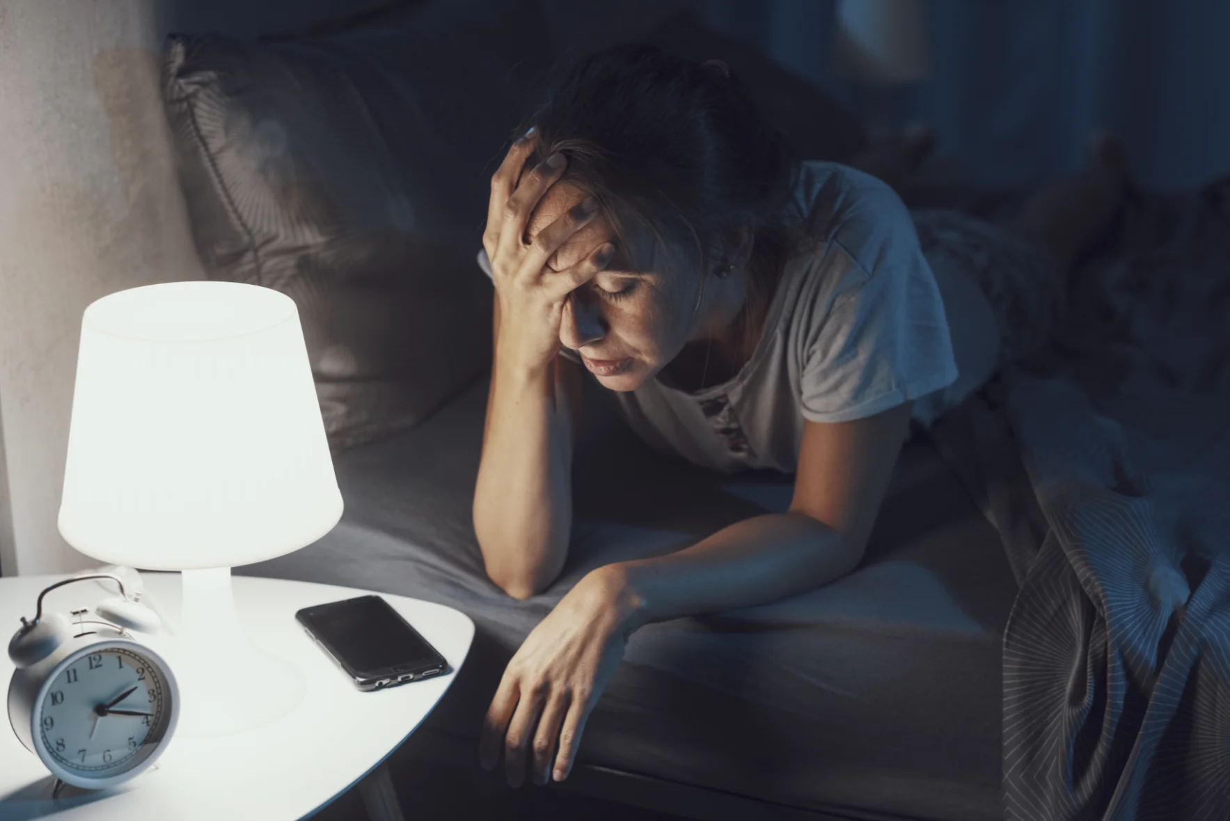 Femme insomnie ameliorer sommeil solutions naturelles